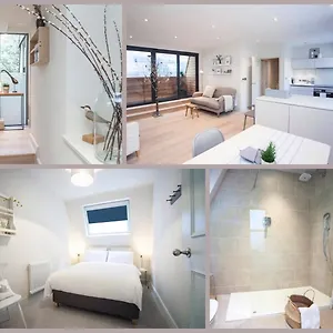  Apartment Stylish Wood Street United Kingdom